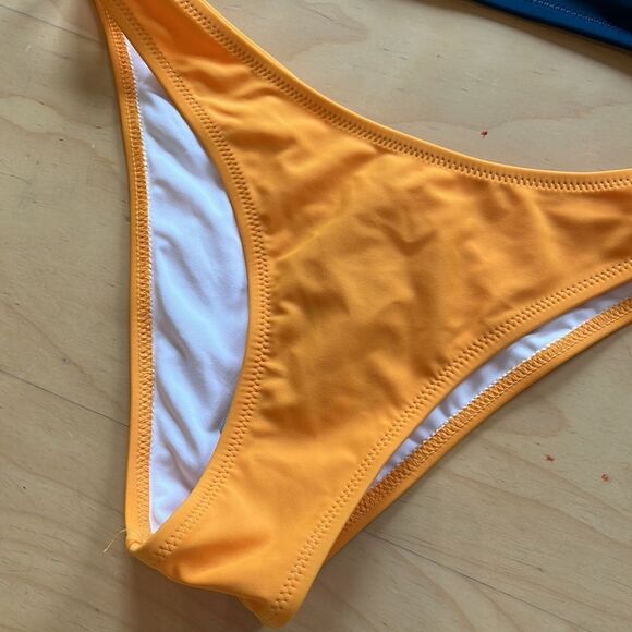 Cupshe Orange and Blue Colorblock Two-Piece Swim Sz Medium NWT - Picture 5 of 9